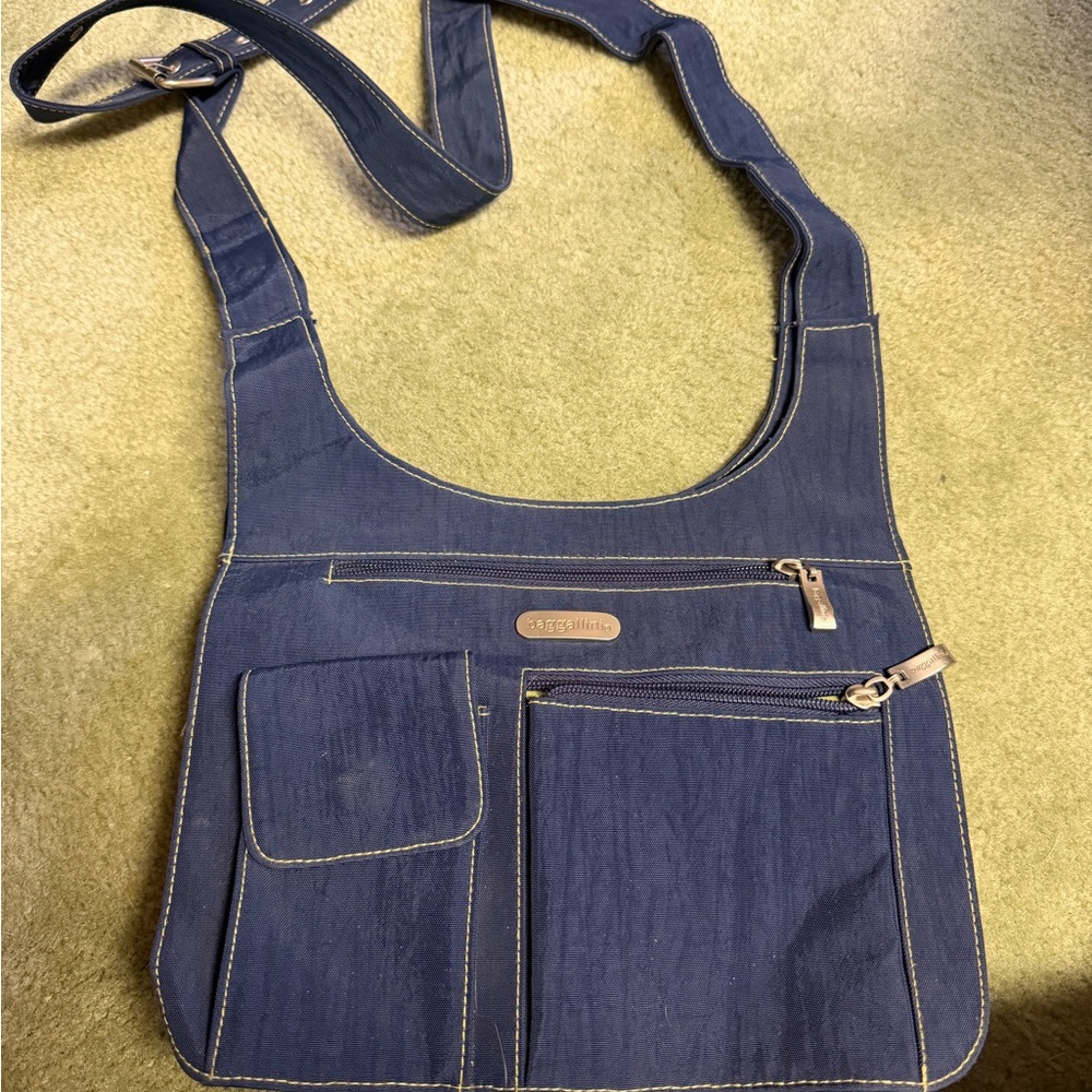Baggallini Navy Crossbody Bag with Lime Accents